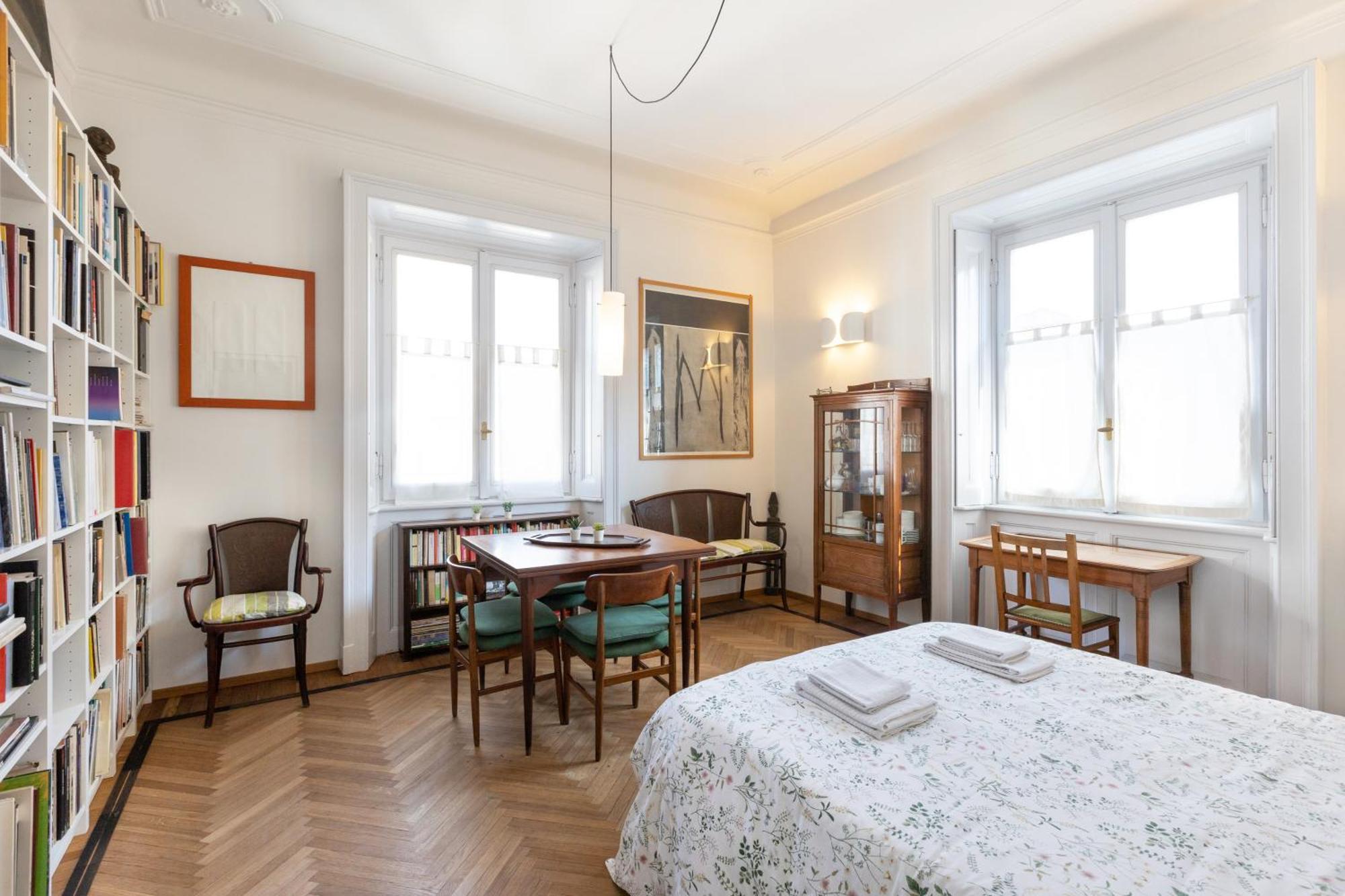 House Of An Artist In The Key Area Of